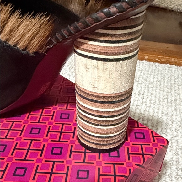 Tory Burch Phoenix fur mule heel - Picture 4 of 10